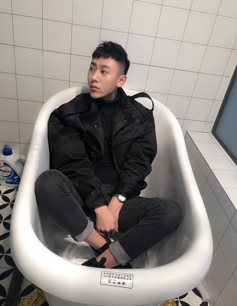 M118_男套图398照片+13视频（爱护肤美妆达人男神自拍照 青春活力男生帅哥生活照）-15
