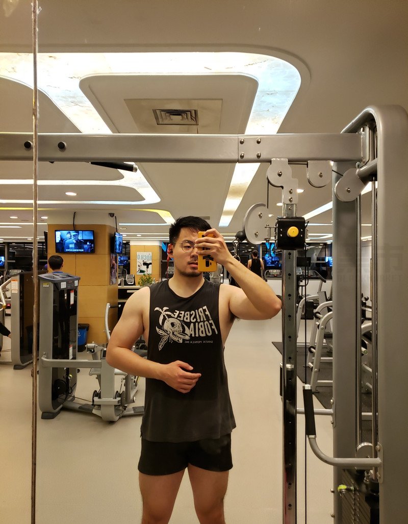 M131_男套图249照片（有肌肉好身材时尚潮流英俊男神生活照 高富帅男士同人图片合集）-3