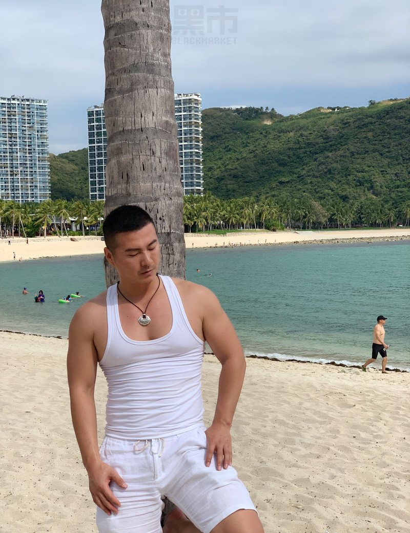 M138_男套图334照片+211视频（40岁非常man的高富帅男神生活照、时尚潮流成熟风格帅哥生活照）-15