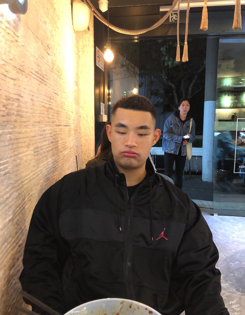 M162_男套图306照片+28视频（二十多岁小眼睛男人帅气生活照、微商养号同人套图）-17
